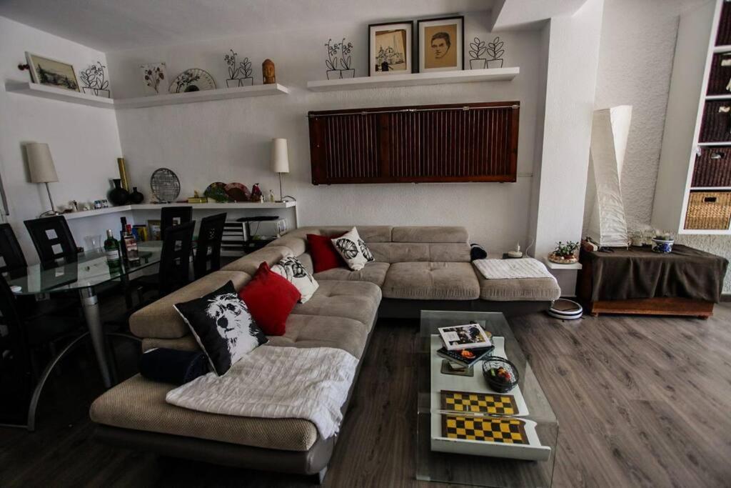 Spacious 2 Bedroom W/ Own Pool 5 Minutes Walk To Beach Campoamor Ngoại thất bức ảnh